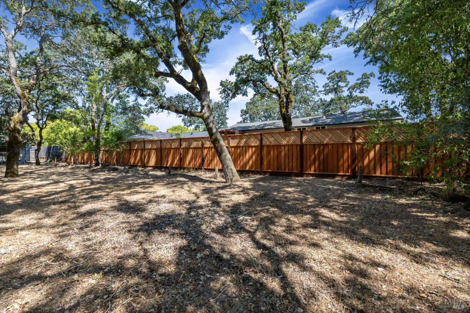 Detail Gallery Image 27 of 35 For 948 Ventnor Ave, Windsor,  CA 95492 - 3 Beds | 2 Baths