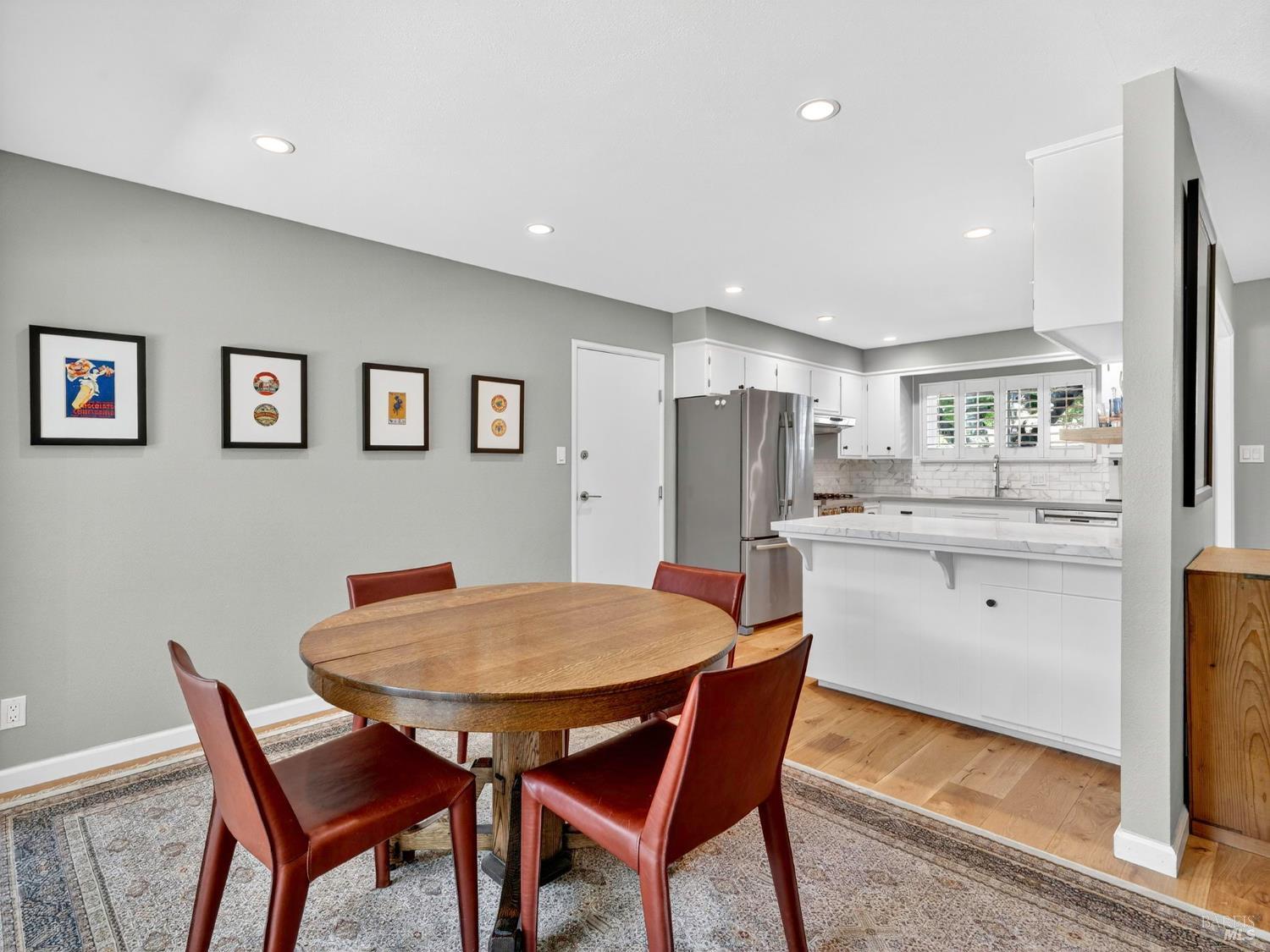 Detail Gallery Image 15 of 50 For 1215 Moss Rock Ct, Santa Rosa,  CA 95404 - 3 Beds | 2 Baths