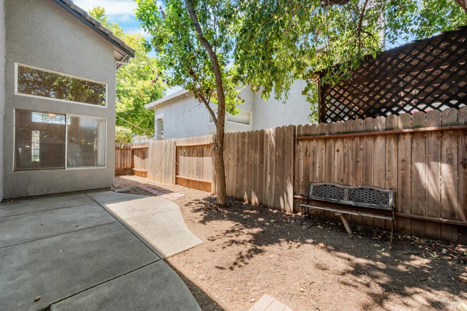 Detail Gallery Image 43 of 49 For 243 Colby Dr, Vacaville,  CA 95687 - 3 Beds | 2/1 Baths