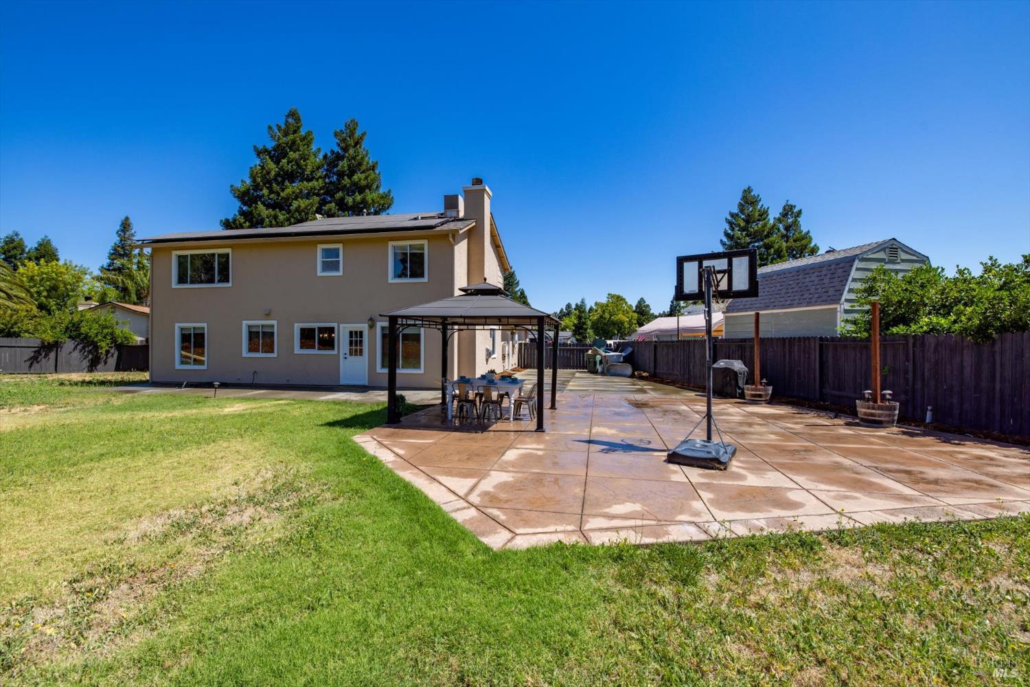 Detail Gallery Image 65 of 78 For 1013 Flint Ct, Vacaville,  CA 95687 - 4 Beds | 3 Baths