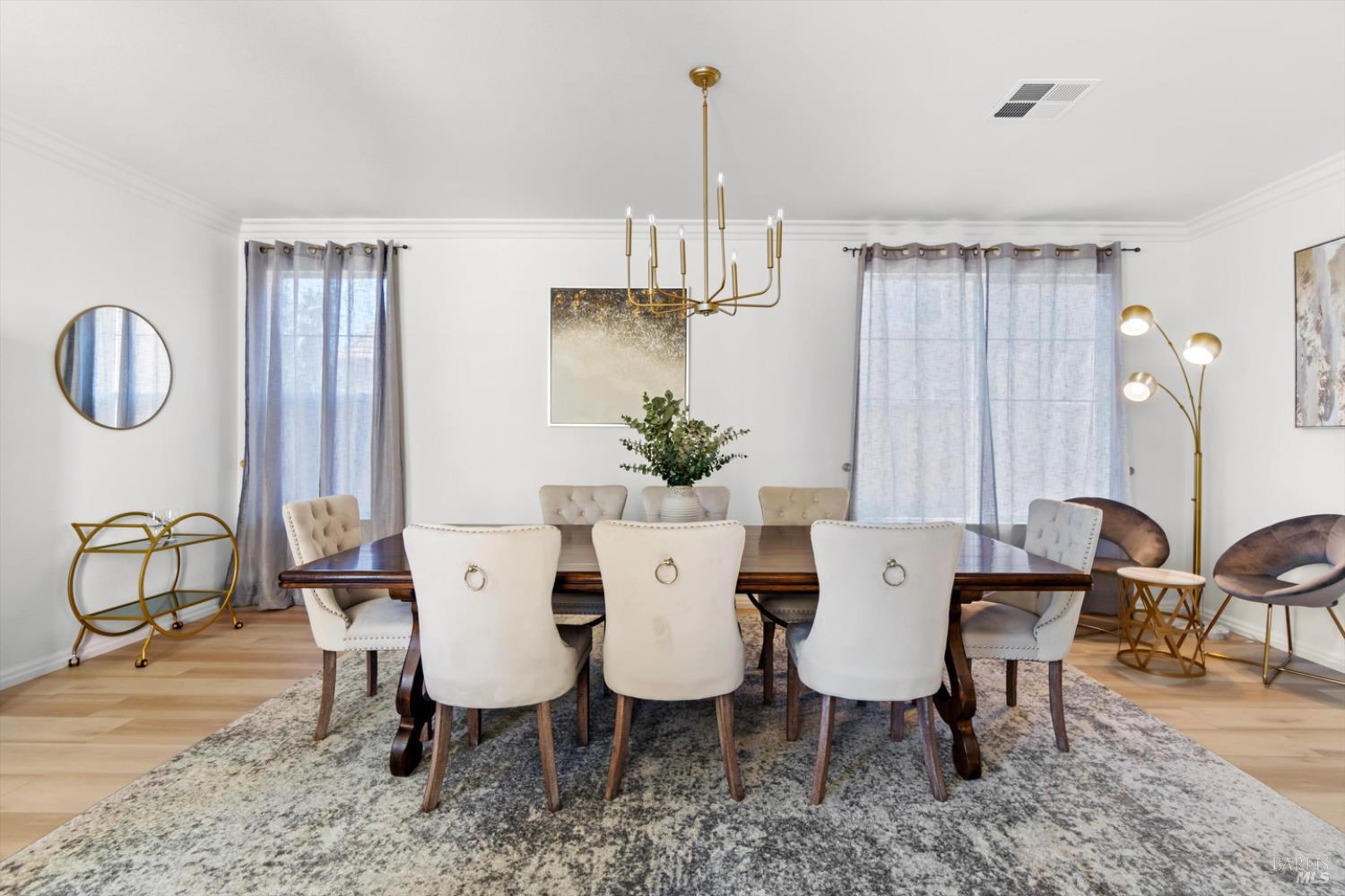 Detail Gallery Image 17 of 55 For 1451 Golf Course Dr, Windsor,  CA 95492 - 4 Beds | 2/1 Baths