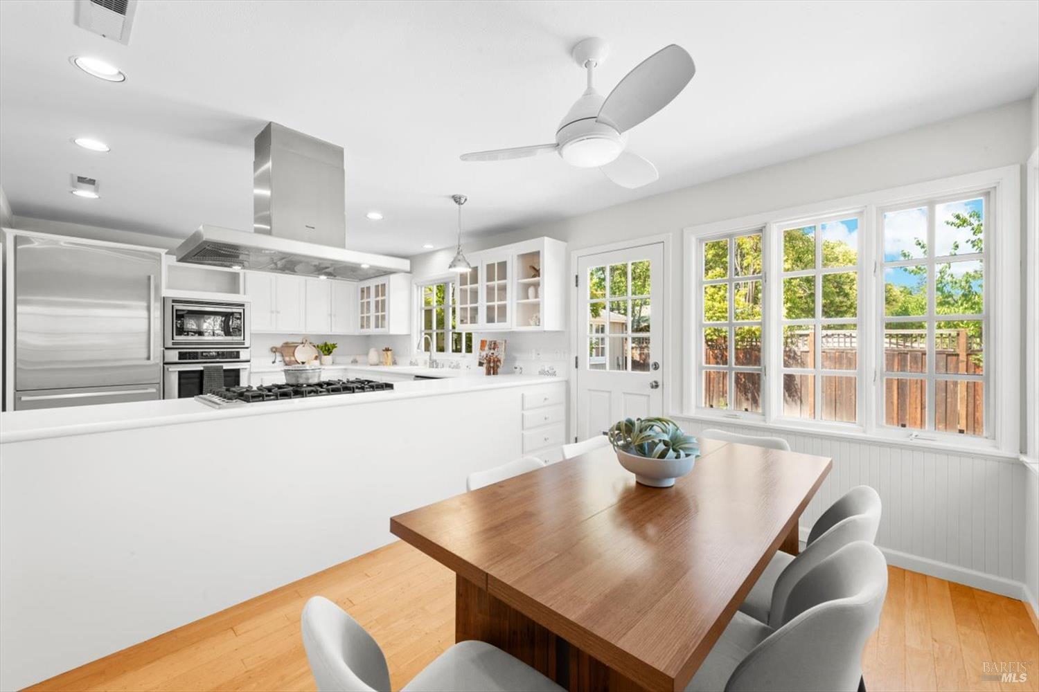 Detail Gallery Image 19 of 47 For 1881 Madrona Ave, Saint Helena,  CA 94574 - 2 Beds | 2/1 Baths