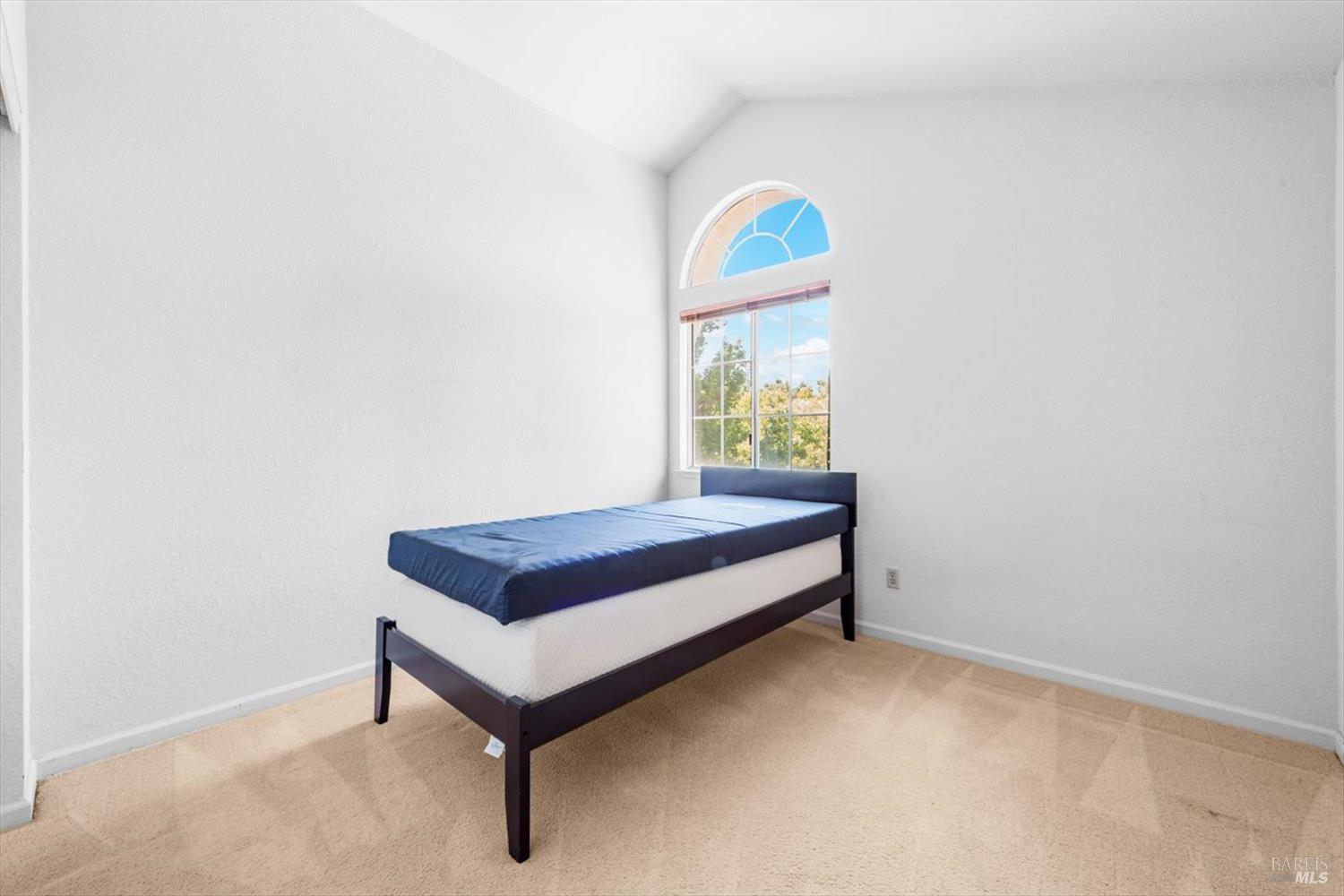 Detail Gallery Image 37 of 82 For 2136 Lakewood Dr, Fairfield,  CA 94534 - 4 Beds | 2/1 Baths