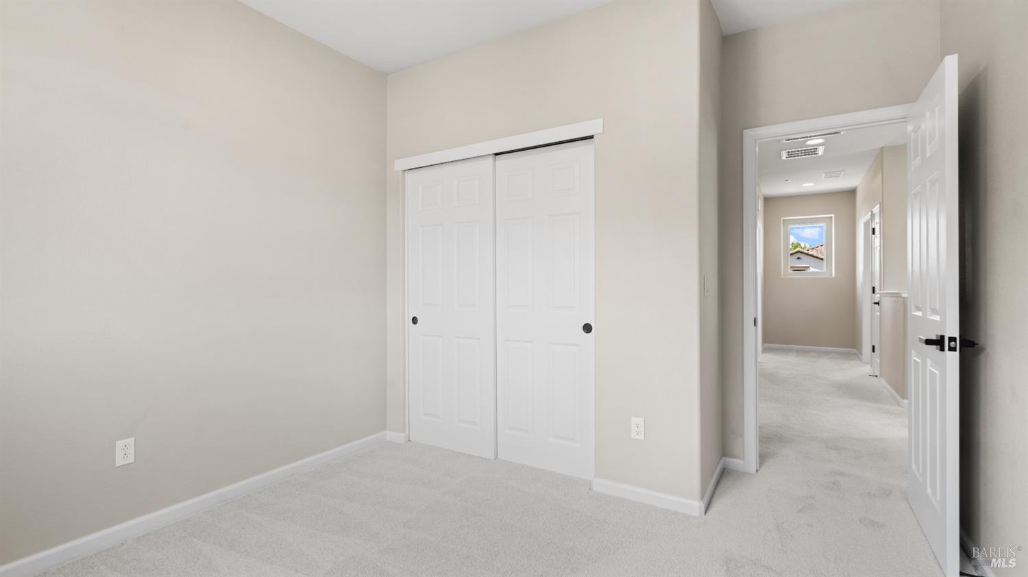 Detail Gallery Image 38 of 42 For 5114 Kolton Pl, Rohnert Park,  CA 94928 - 5 Beds | 2/1 Baths
