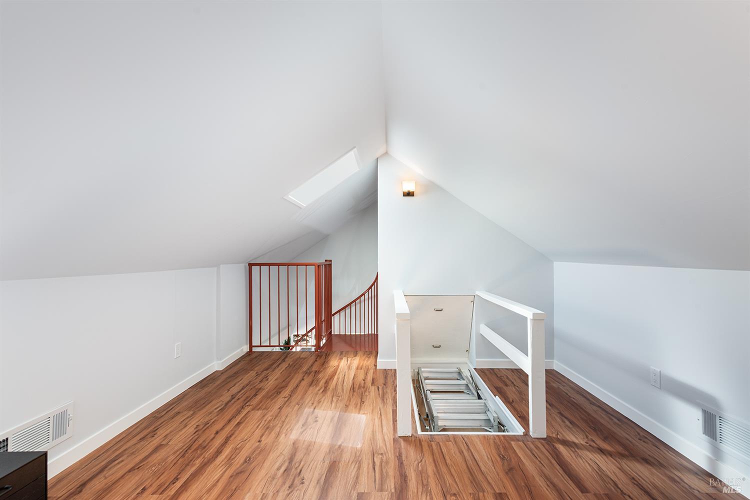 Detail Gallery Image 31 of 54 For 255 Vista View Dr, Cloverdale,  CA 95425 - 2 Beds | 2 Baths