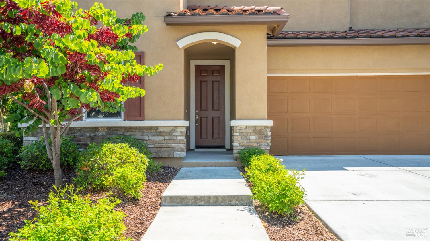 Detail Gallery Image 5 of 42 For 5114 Kolton Pl, Rohnert Park,  CA 94928 - 5 Beds | 2/1 Baths