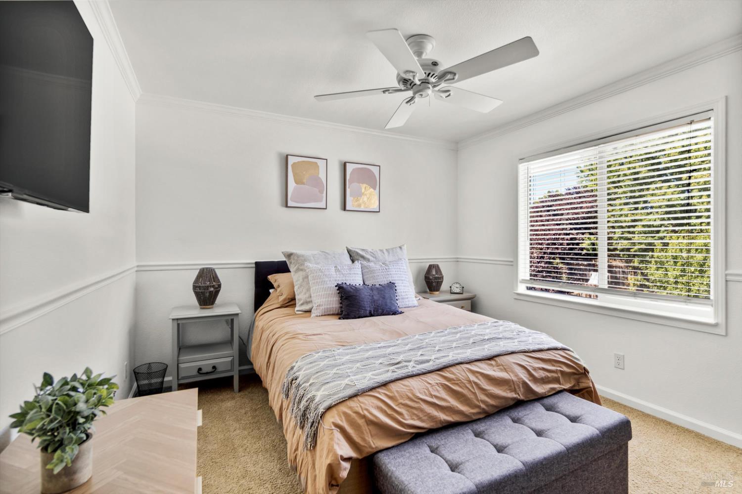 Detail Gallery Image 27 of 55 For 1451 Golf Course Dr, Windsor,  CA 95492 - 4 Beds | 2/1 Baths