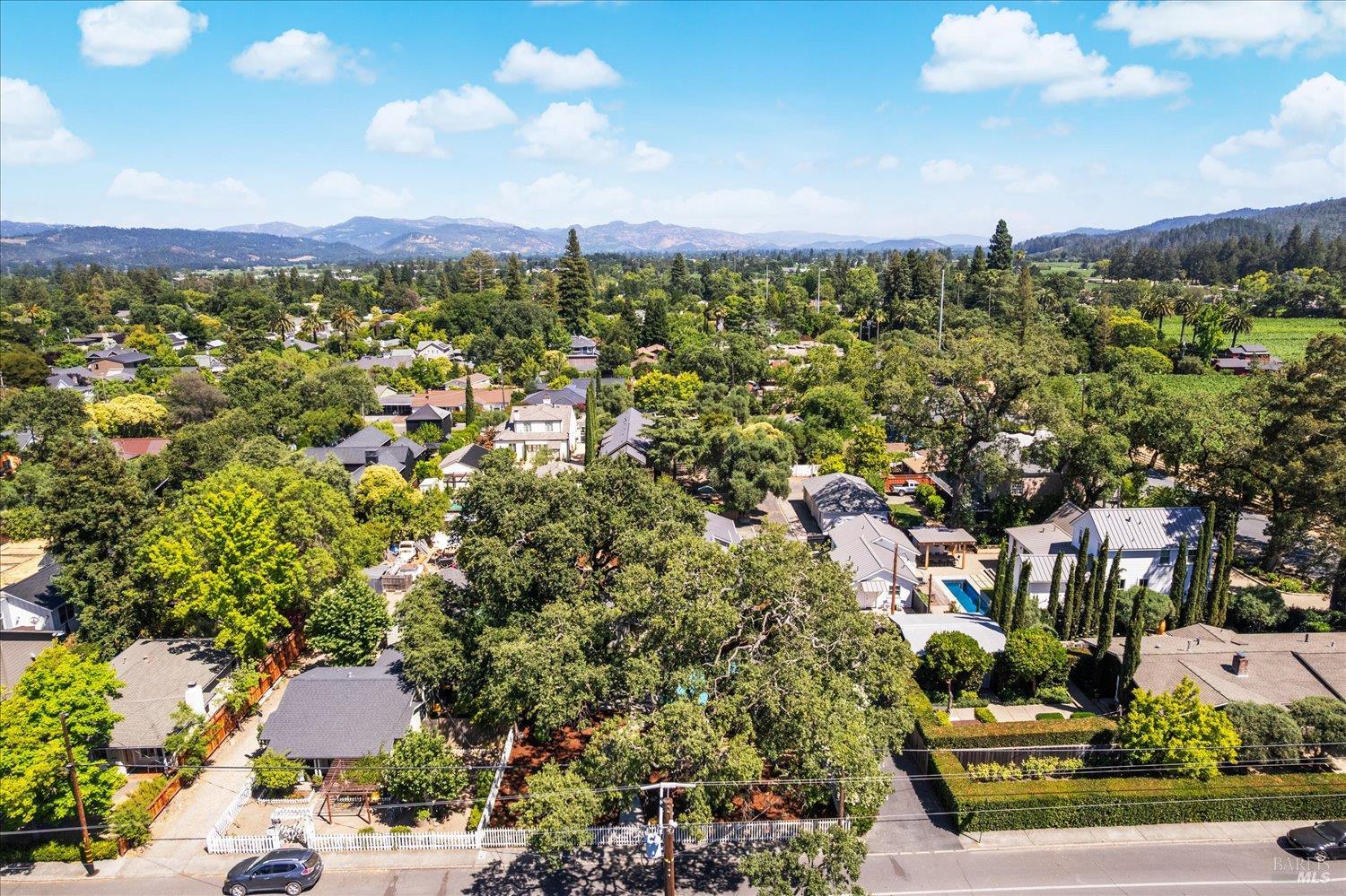 Detail Gallery Image 45 of 47 For 1881 Madrona Ave, Saint Helena,  CA 94574 - 2 Beds | 2/1 Baths