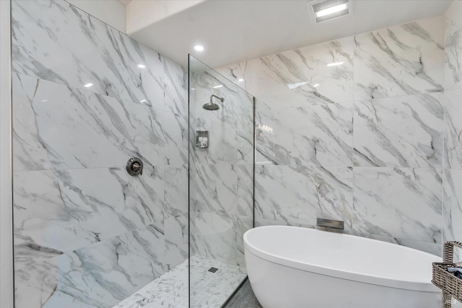 Detail Gallery Image 24 of 30 For 390 Treehaven Ln, Kenwood,  CA 95452 - 2 Beds | 2 Baths