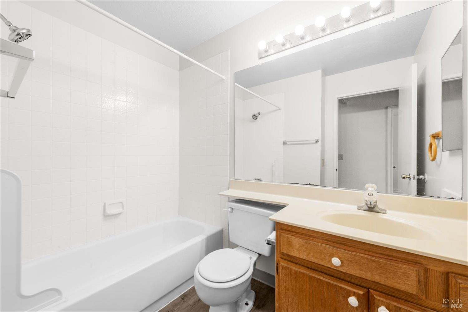 Detail Gallery Image 36 of 49 For 243 Colby Dr, Vacaville,  CA 95687 - 3 Beds | 2/1 Baths