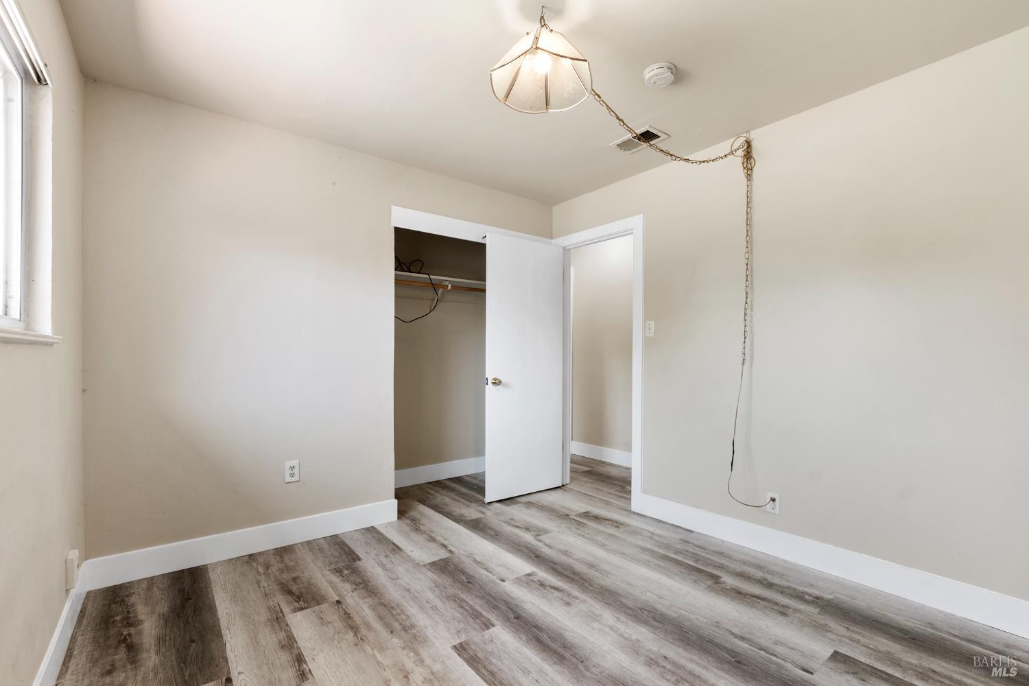 Detail Gallery Image 29 of 56 For 2004 S Terrace Dr, Napa,  CA 94559 - 3 Beds | 2 Baths