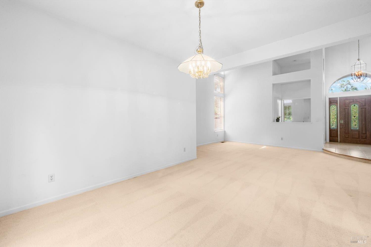 Detail Gallery Image 17 of 82 For 2136 Lakewood Dr, Fairfield,  CA 94534 - 4 Beds | 2/1 Baths