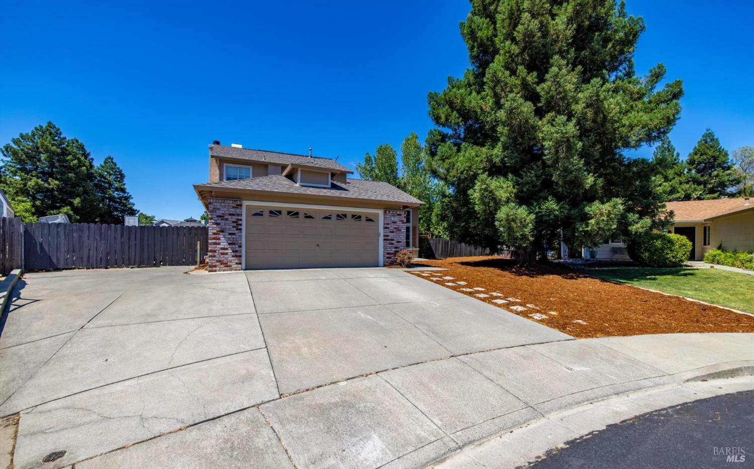 Detail Gallery Image 6 of 78 For 1013 Flint Ct, Vacaville,  CA 95687 - 4 Beds | 3 Baths