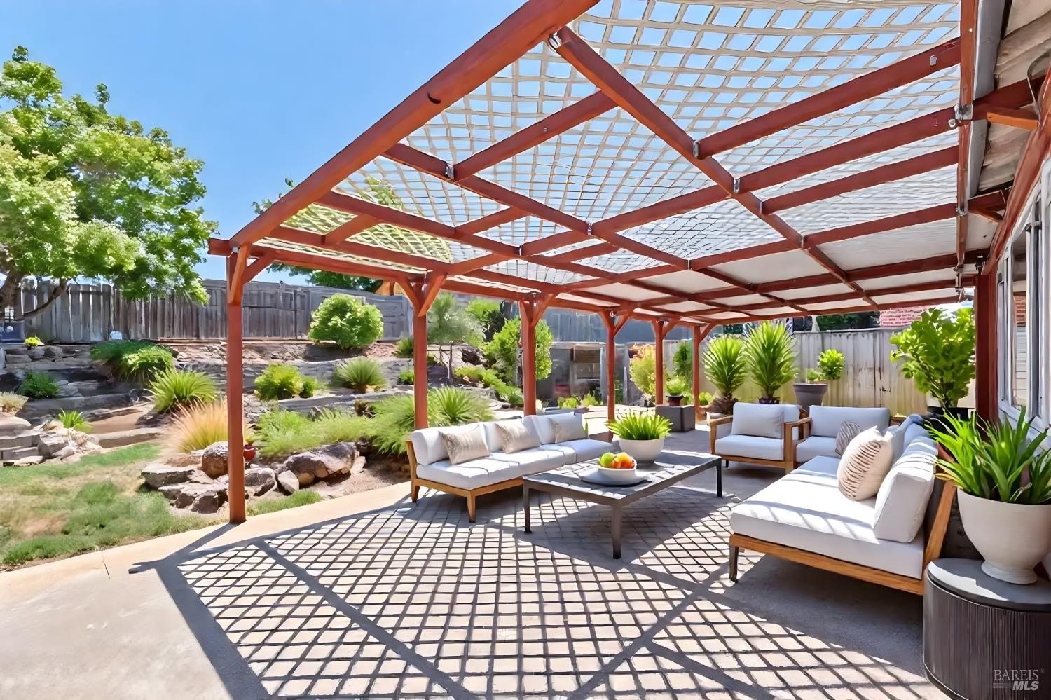 Detail Gallery Image 56 of 56 For 2004 S Terrace Dr, Napa,  CA 94559 - 3 Beds | 2 Baths