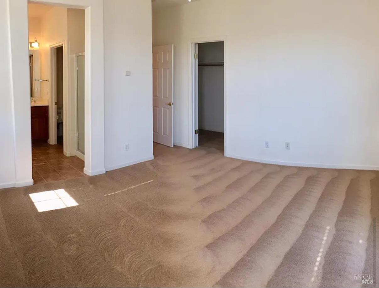 Detail Gallery Image 8 of 9 For 2285 Alysheba Ct, Napa,  CA 94559 - 3 Beds | 2/1 Baths