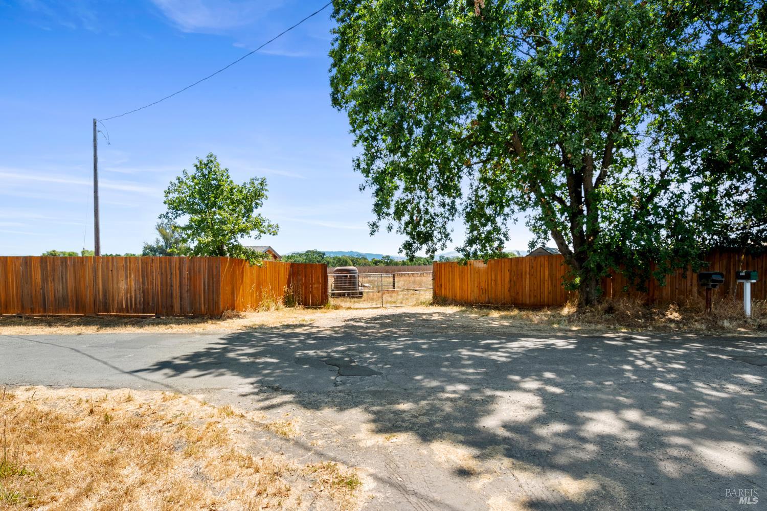 Detail Gallery Image 2 of 23 For 1853 Cooper Rd, Sebastopol,  CA 95472 - – Beds | – Baths