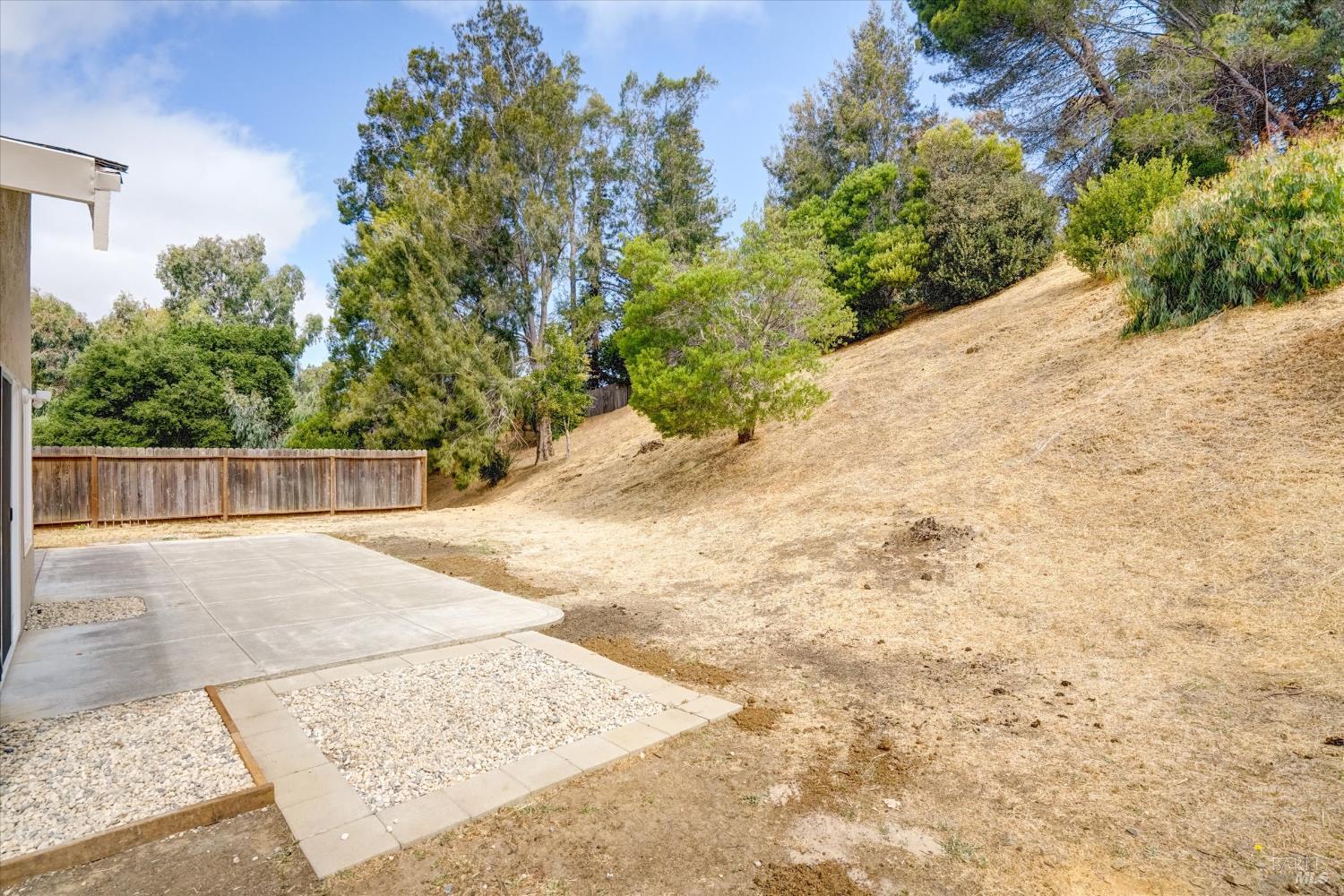 Detail Gallery Image 37 of 40 For 124 Evergreen Way, Vallejo,  CA 94591 - 4 Beds | 2/1 Baths