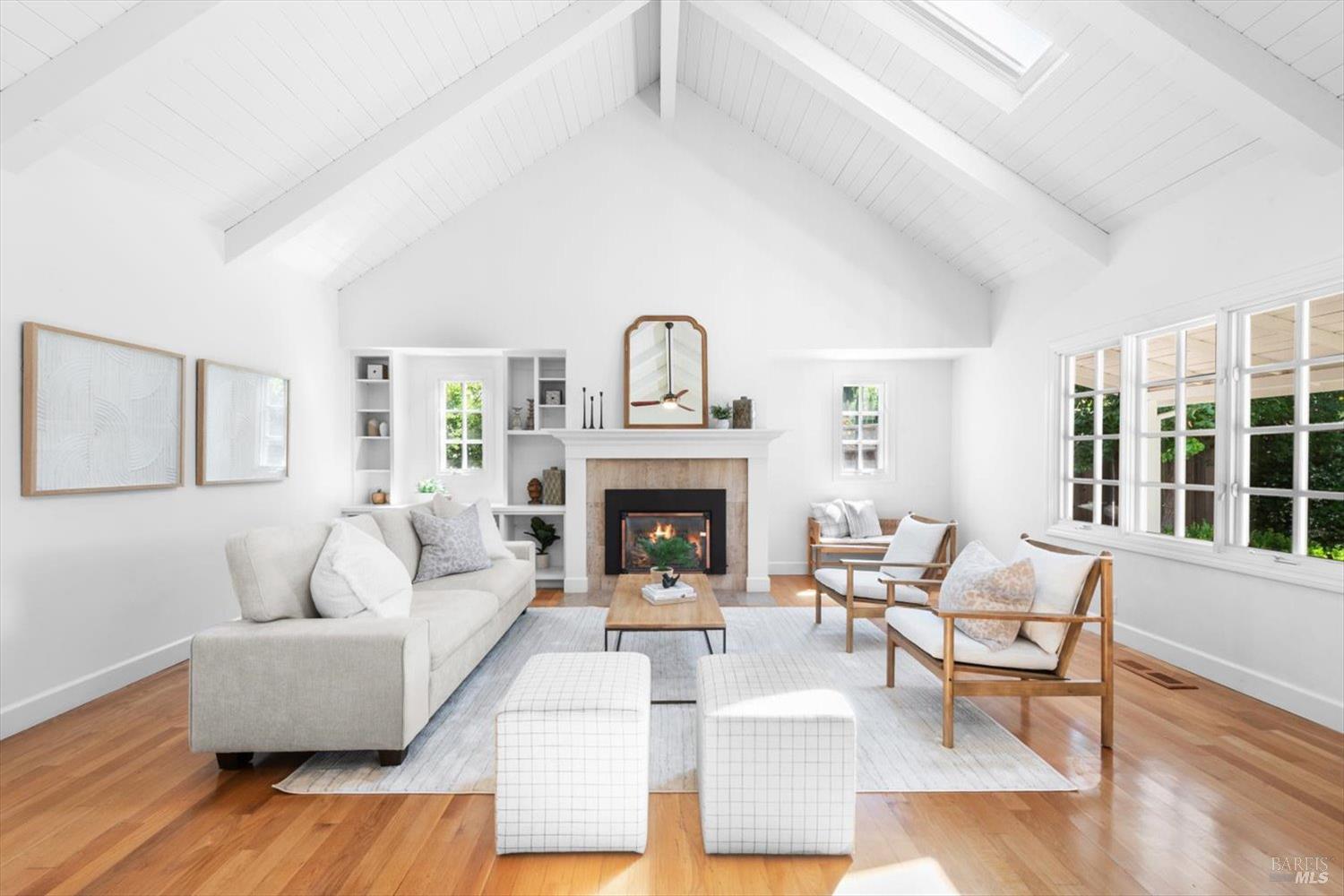 Detail Gallery Image 9 of 47 For 1881 Madrona Ave, Saint Helena,  CA 94574 - 2 Beds | 2/1 Baths