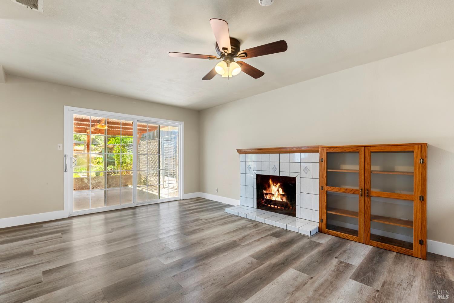 Detail Gallery Image 20 of 56 For 2004 S Terrace Dr, Napa,  CA 94559 - 3 Beds | 2 Baths