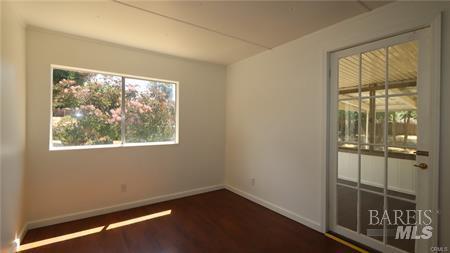 Detail Gallery Image 12 of 28 For 3325 12th St, Clearlake,  CA 95422 - 3 Beds | 2 Baths