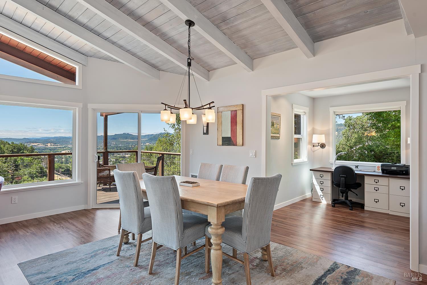 Detail Gallery Image 11 of 54 For 255 Vista View Dr, Cloverdale,  CA 95425 - 2 Beds | 2 Baths