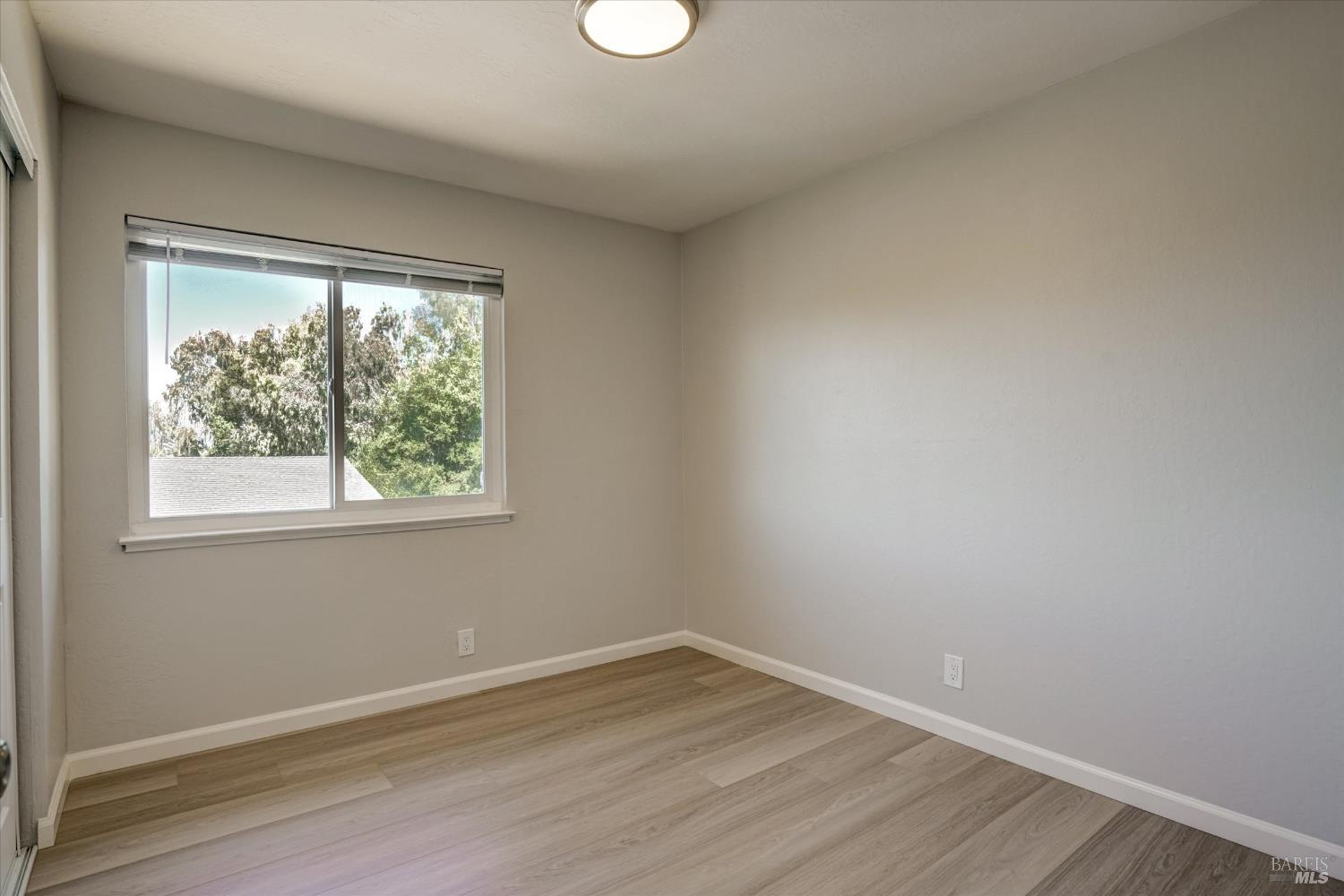Detail Gallery Image 30 of 40 For 124 Evergreen Way, Vallejo,  CA 94591 - 4 Beds | 2/1 Baths
