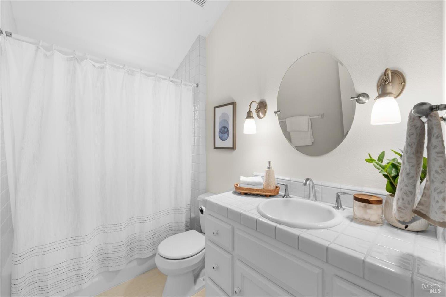 Detail Gallery Image 34 of 47 For 1881 Madrona Ave, Saint Helena,  CA 94574 - 2 Beds | 2/1 Baths