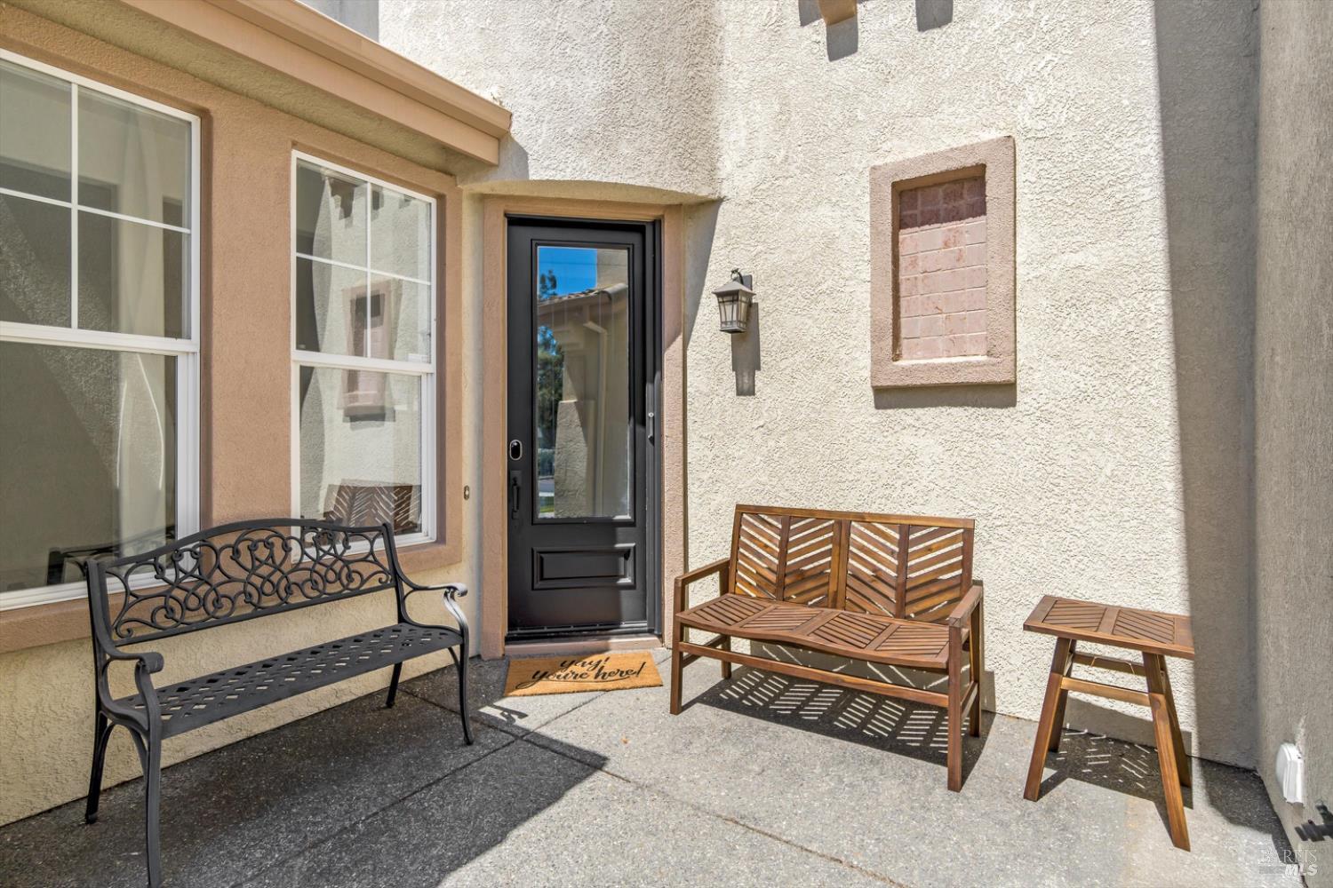 Detail Gallery Image 9 of 55 For 1451 Golf Course Dr, Windsor,  CA 95492 - 4 Beds | 2/1 Baths