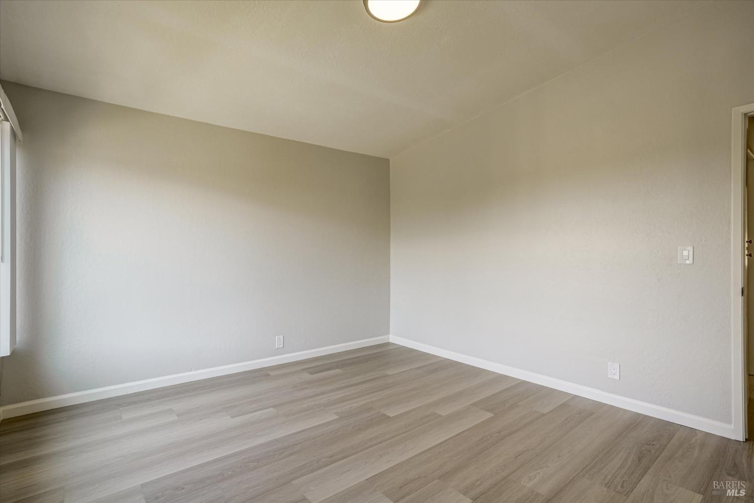 Detail Gallery Image 27 of 40 For 124 Evergreen Way, Vallejo,  CA 94591 - 4 Beds | 2/1 Baths