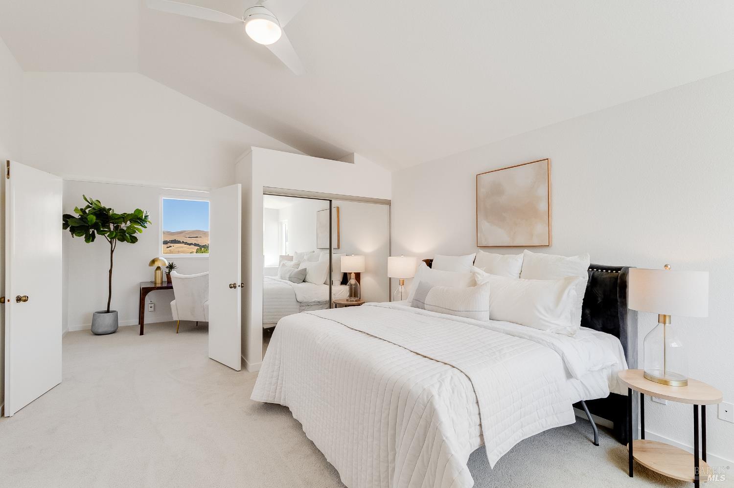 Detail Gallery Image 31 of 54 For 567 Primrose Ln, Benicia,  CA 94510 - 3 Beds | 2 Baths