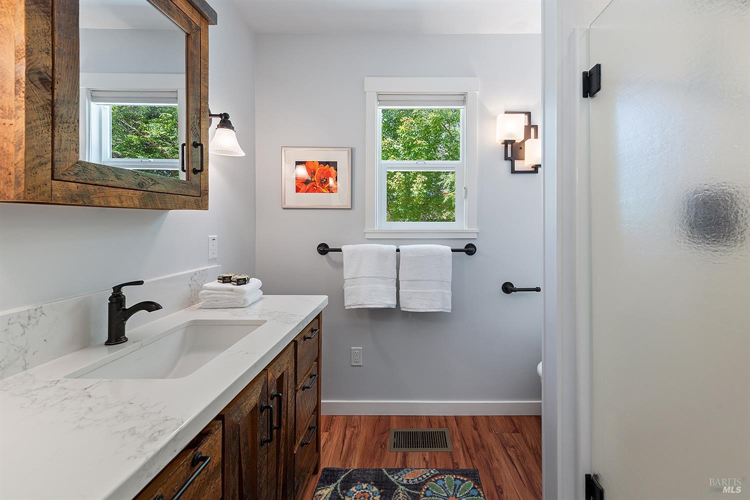 Detail Gallery Image 21 of 54 For 255 Vista View Dr, Cloverdale,  CA 95425 - 2 Beds | 2 Baths