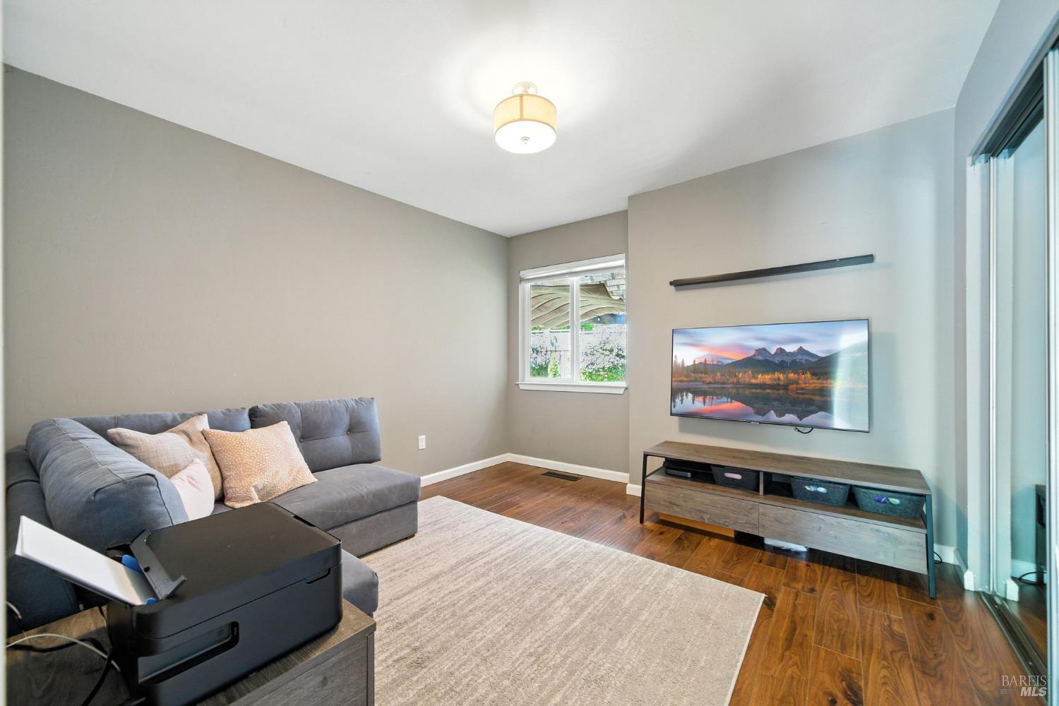 Detail Gallery Image 23 of 37 For 5332 Santa Teresa Ave, Santa Rosa,  CA 95409 - 4 Beds | 2 Baths