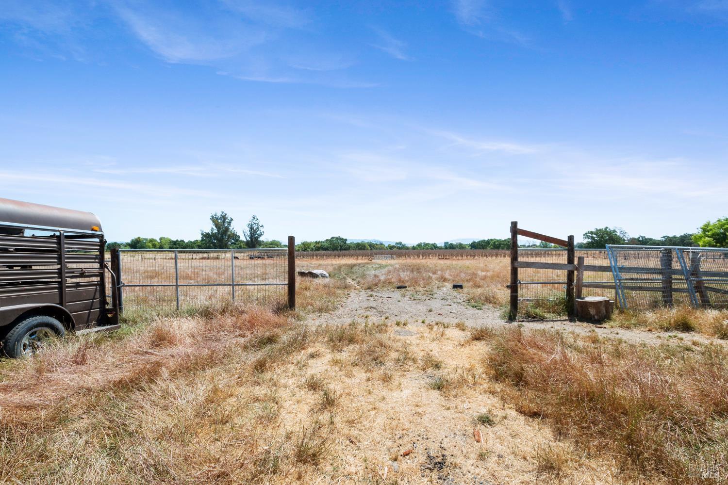 Detail Gallery Image 5 of 23 For 1853 Cooper Rd, Sebastopol,  CA 95472 - – Beds | – Baths