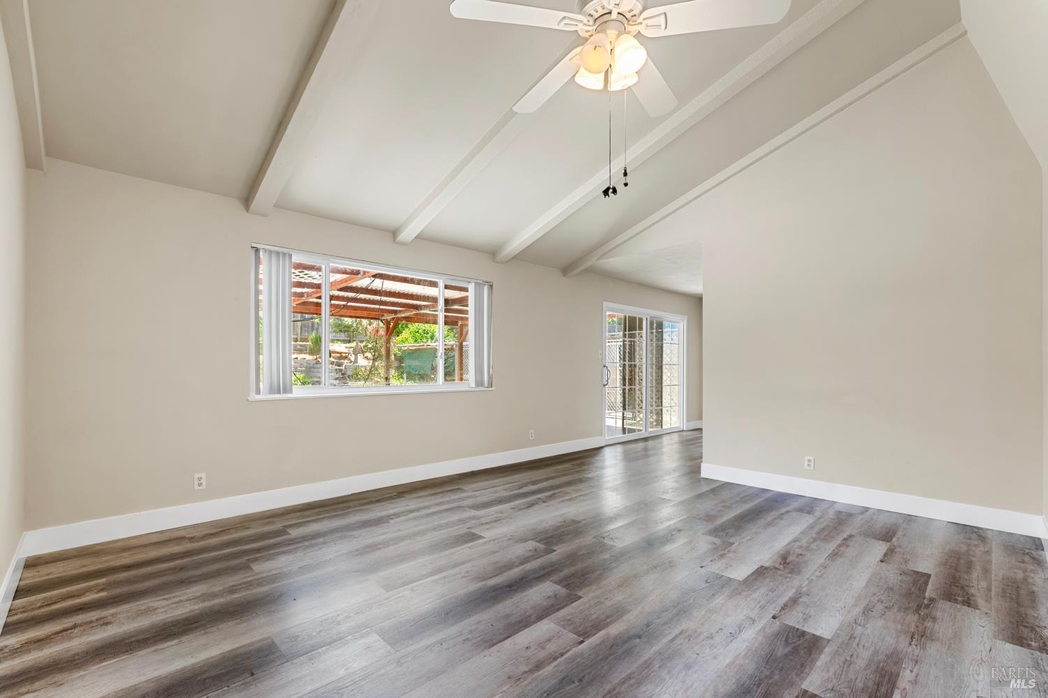 Detail Gallery Image 26 of 56 For 2004 S Terrace Dr, Napa,  CA 94559 - 3 Beds | 2 Baths