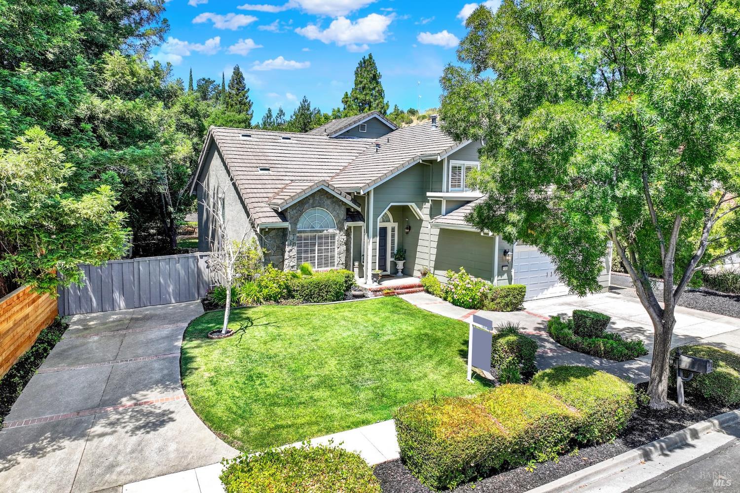 Detail Gallery Image 1 of 1 For 1783 Gillespie Dr, Fairfield,  CA 94534 - 4 Beds | 3 Baths