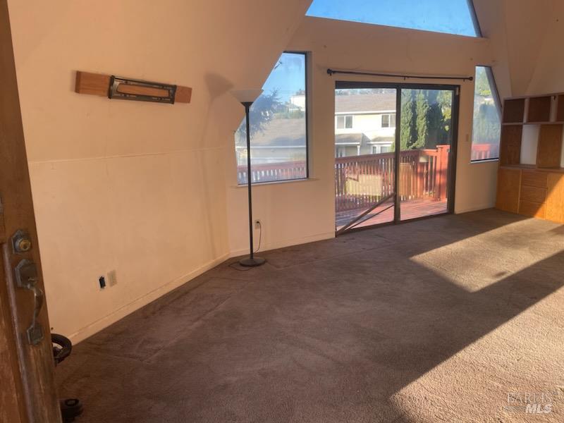 Detail Gallery Image 16 of 29 For 4940 Hilltop Dr, El Sobrante,  CA 94803 - 3 Beds | 2/1 Baths