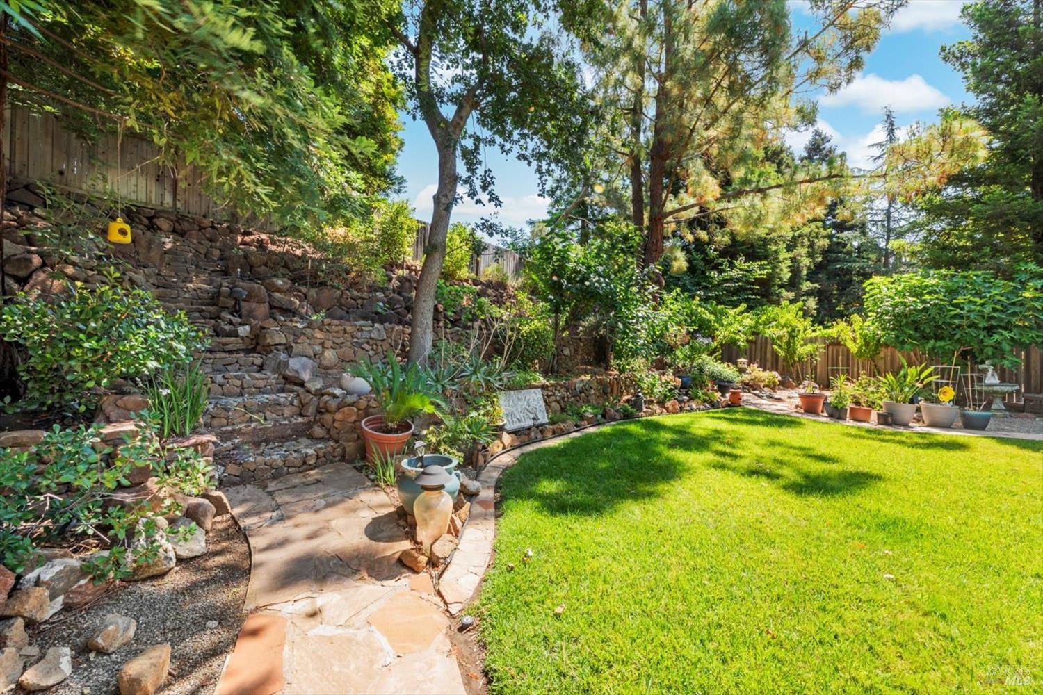 Detail Gallery Image 55 of 82 For 2136 Lakewood Dr, Fairfield,  CA 94534 - 4 Beds | 2/1 Baths