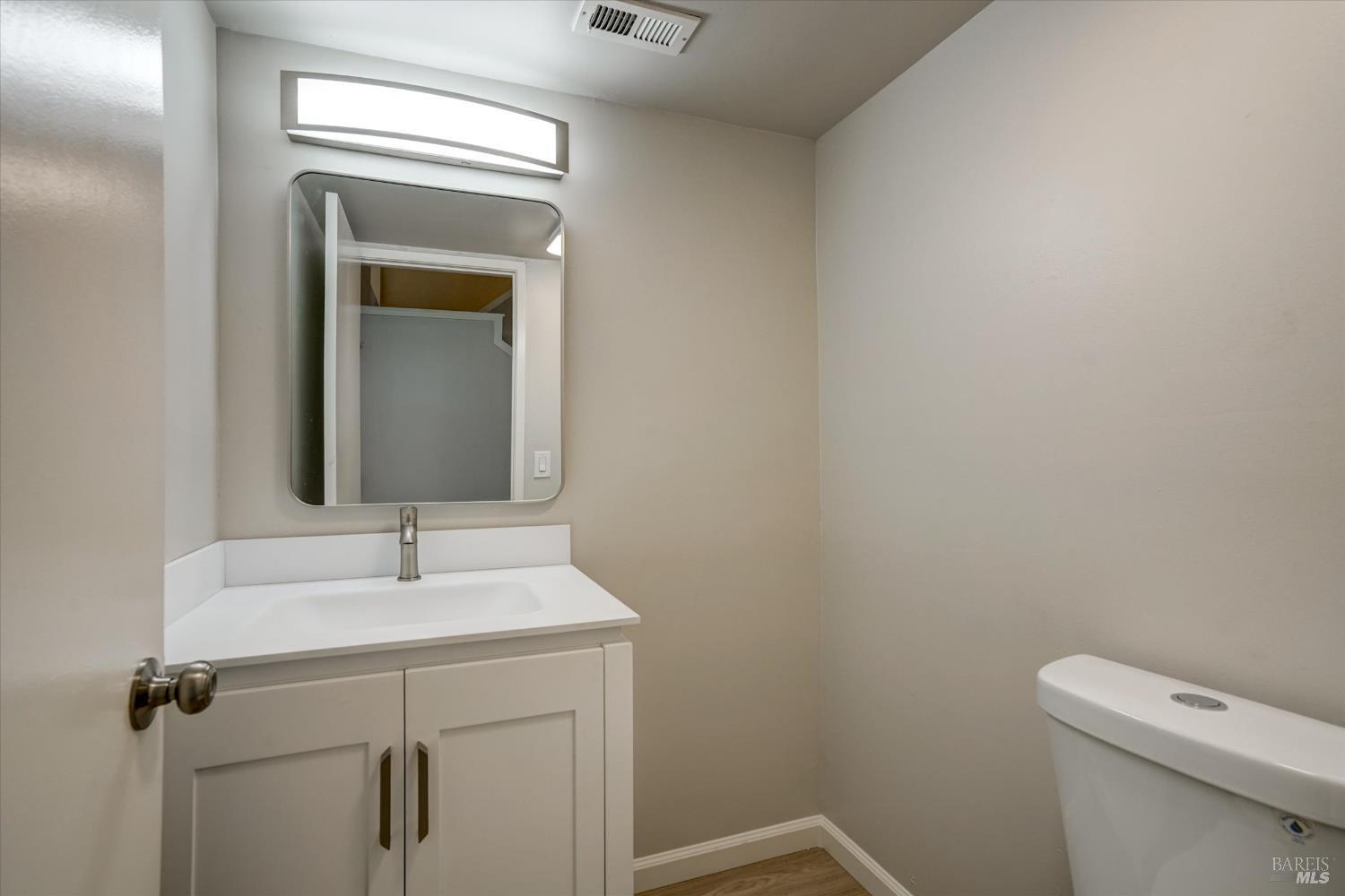 Detail Gallery Image 21 of 40 For 124 Evergreen Way, Vallejo,  CA 94591 - 4 Beds | 2/1 Baths