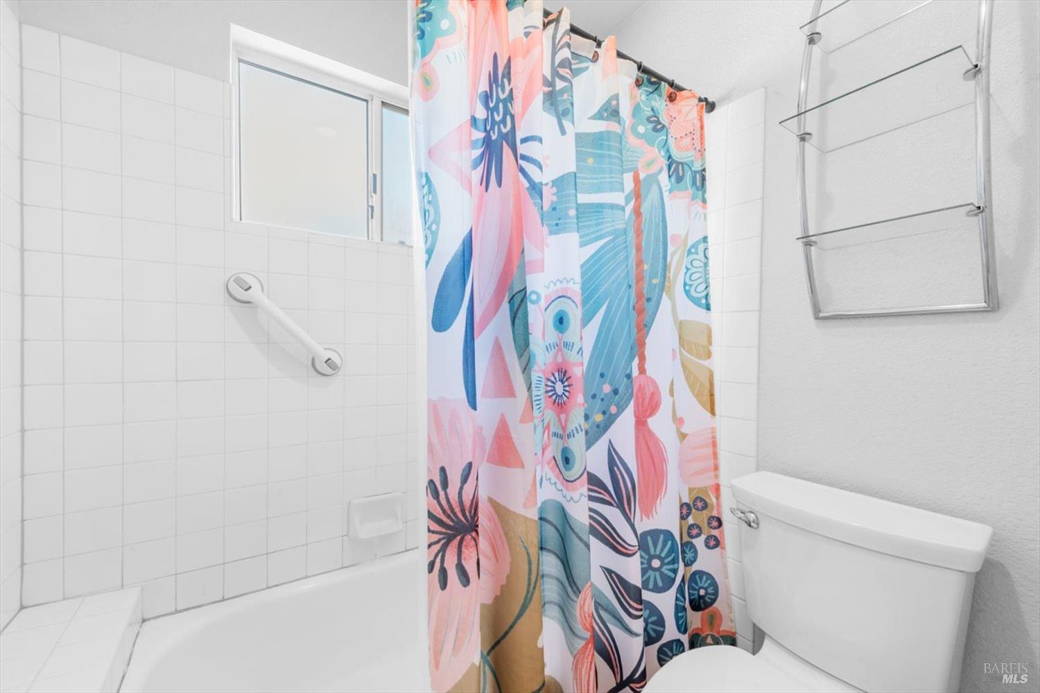 Detail Gallery Image 36 of 82 For 2136 Lakewood Dr, Fairfield,  CA 94534 - 4 Beds | 2/1 Baths