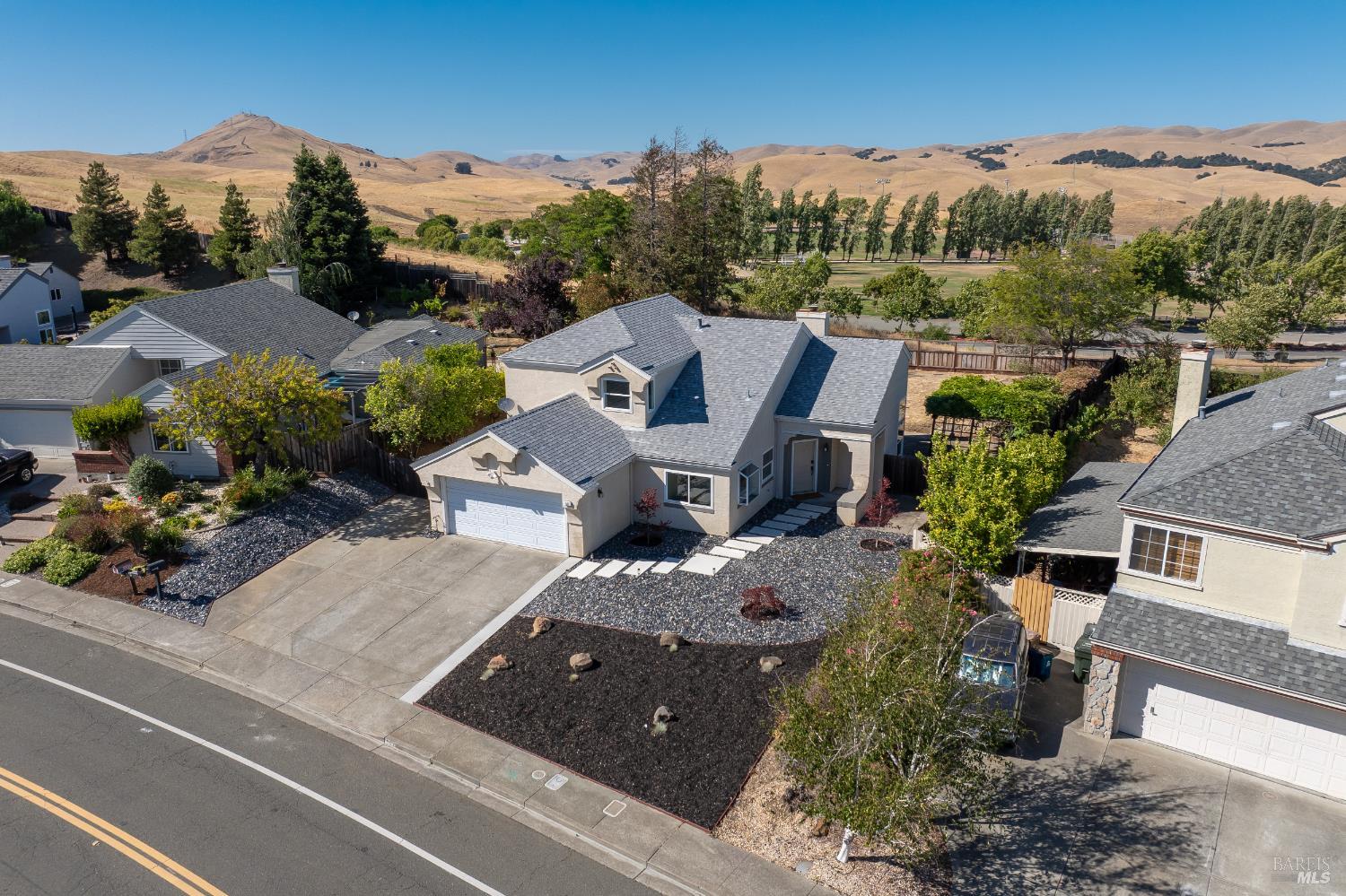 Detail Gallery Image 49 of 54 For 567 Primrose Ln, Benicia,  CA 94510 - 3 Beds | 2 Baths