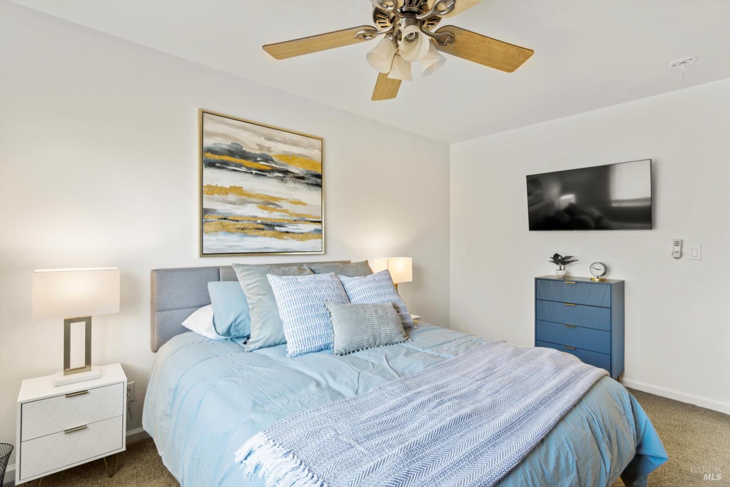 Detail Gallery Image 26 of 55 For 1451 Golf Course Dr, Windsor,  CA 95492 - 4 Beds | 2/1 Baths