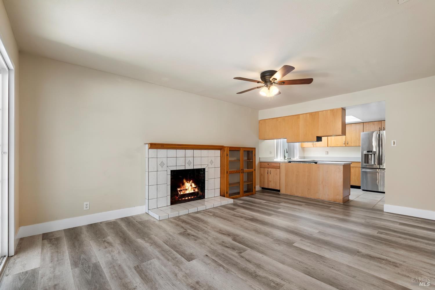 Detail Gallery Image 21 of 56 For 2004 S Terrace Dr, Napa,  CA 94559 - 3 Beds | 2 Baths