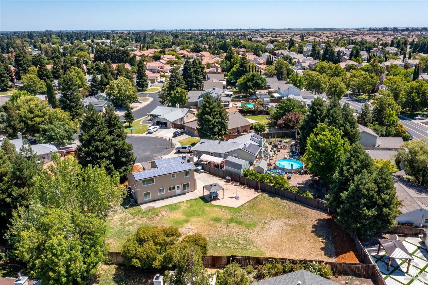 Detail Gallery Image 72 of 78 For 1013 Flint Ct, Vacaville,  CA 95687 - 4 Beds | 3 Baths