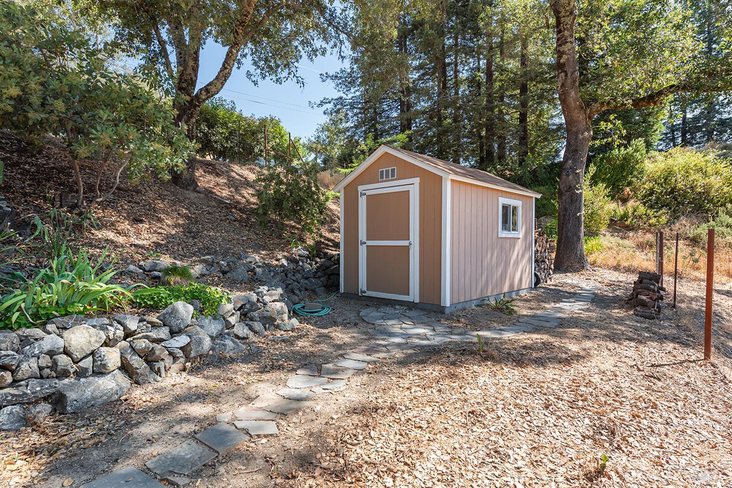 Detail Gallery Image 42 of 54 For 255 Vista View Dr, Cloverdale,  CA 95425 - 2 Beds | 2 Baths
