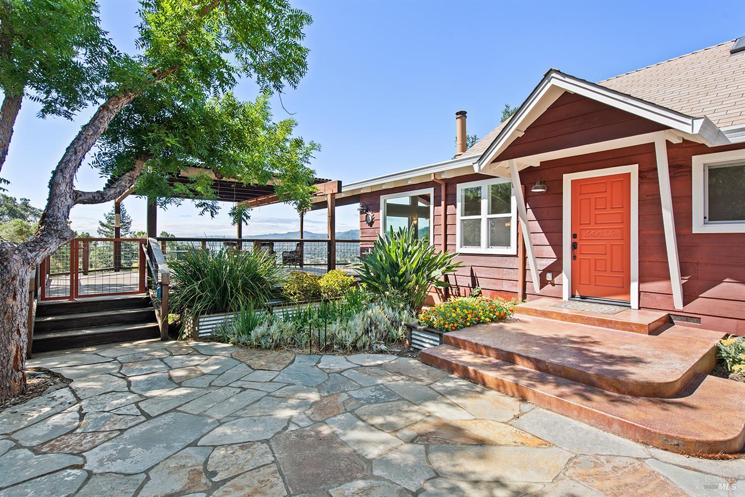 Detail Gallery Image 1 of 54 For 255 Vista View Dr, Cloverdale,  CA 95425 - 2 Beds | 2 Baths