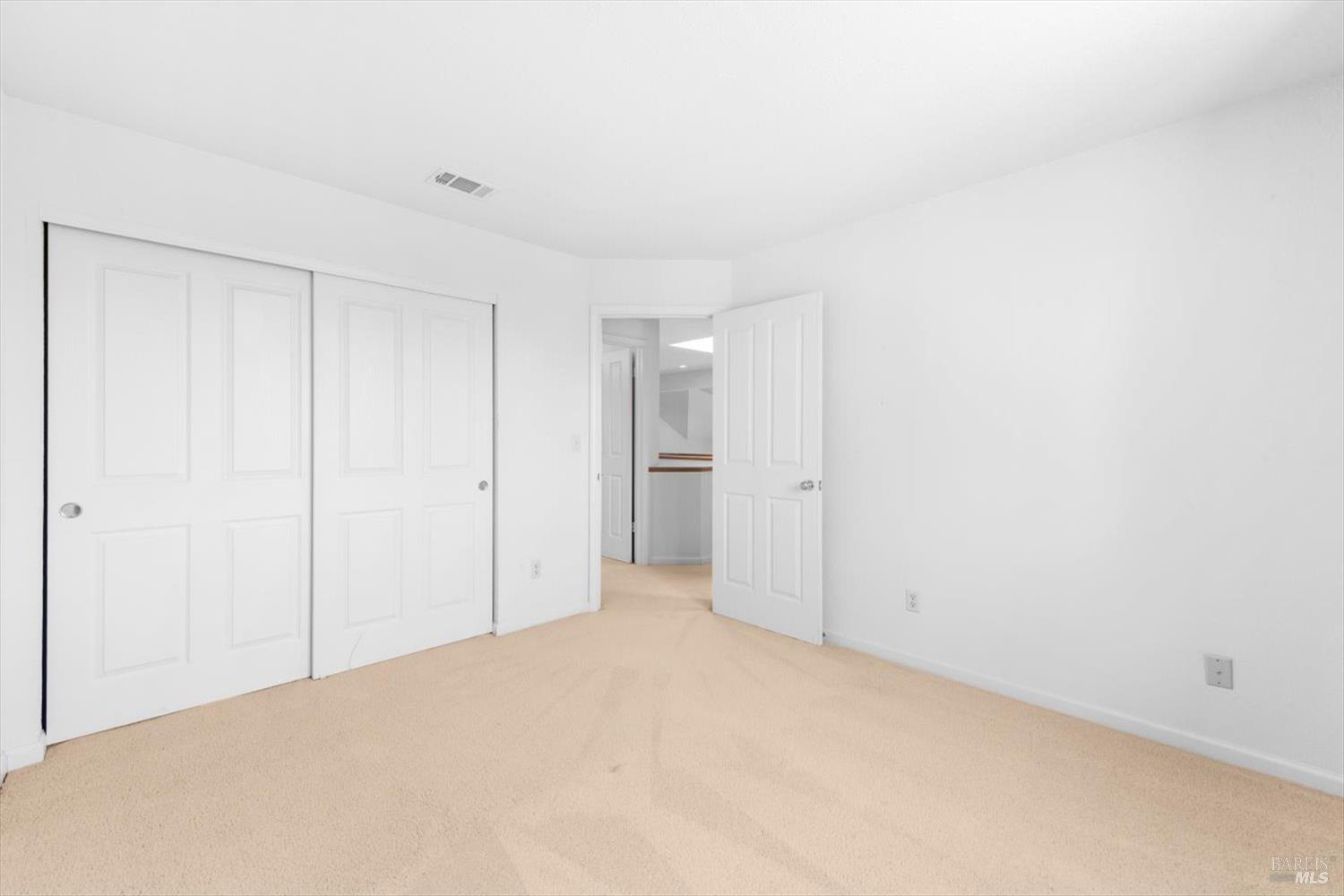 Detail Gallery Image 34 of 82 For 2136 Lakewood Dr, Fairfield,  CA 94534 - 4 Beds | 2/1 Baths