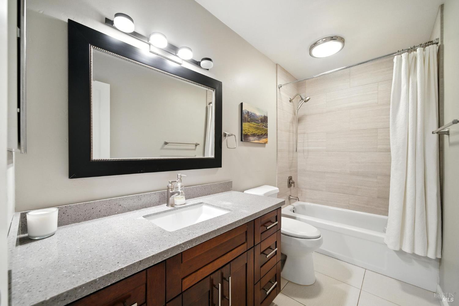 Detail Gallery Image 14 of 37 For 5332 Santa Teresa Ave, Santa Rosa,  CA 95409 - 4 Beds | 2 Baths
