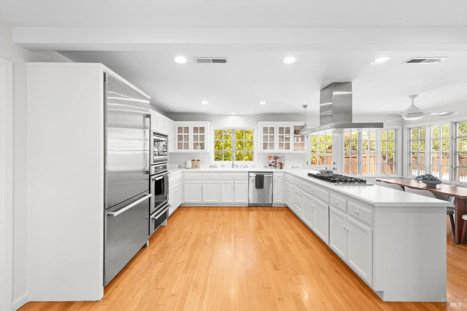 Detail Gallery Image 13 of 47 For 1881 Madrona Ave, Saint Helena,  CA 94574 - 2 Beds | 2/1 Baths