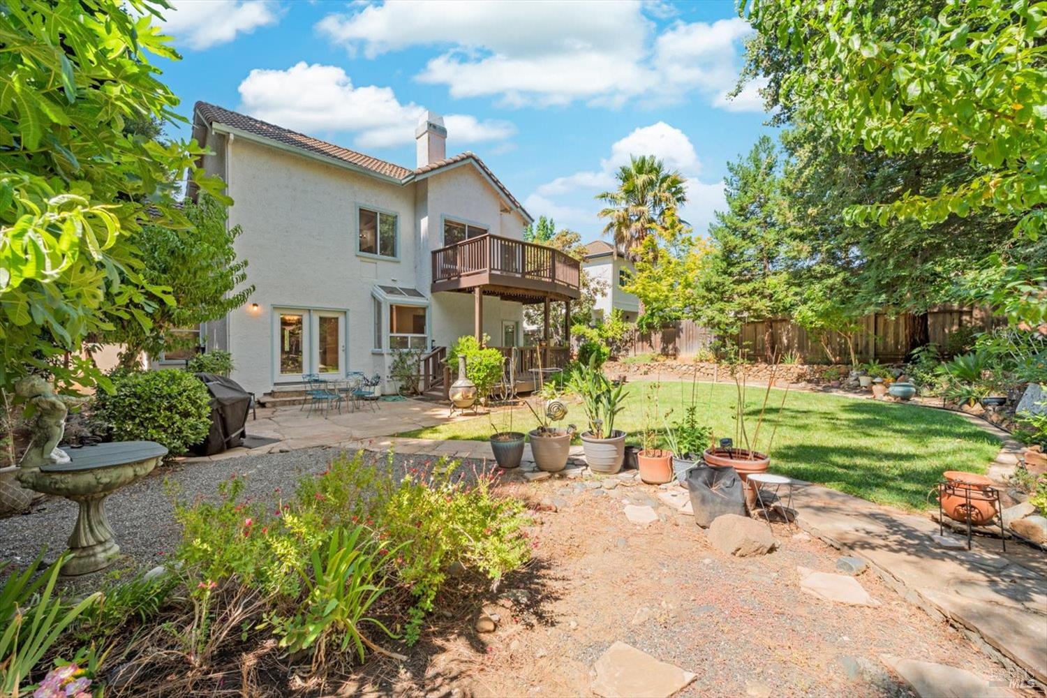 Detail Gallery Image 60 of 82 For 2136 Lakewood Dr, Fairfield,  CA 94534 - 4 Beds | 2/1 Baths