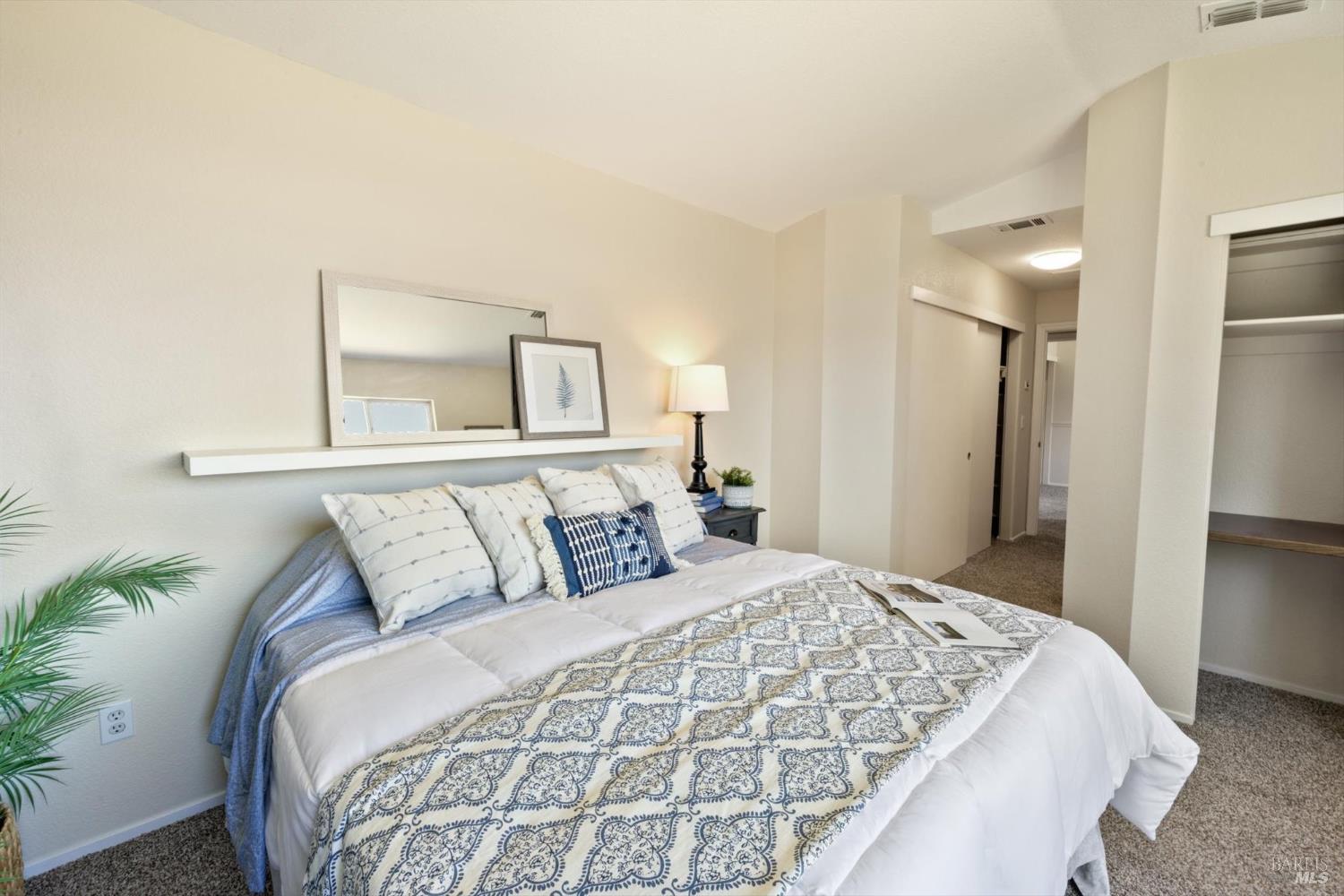 Detail Gallery Image 44 of 78 For 1013 Flint Ct, Vacaville,  CA 95687 - 4 Beds | 3 Baths